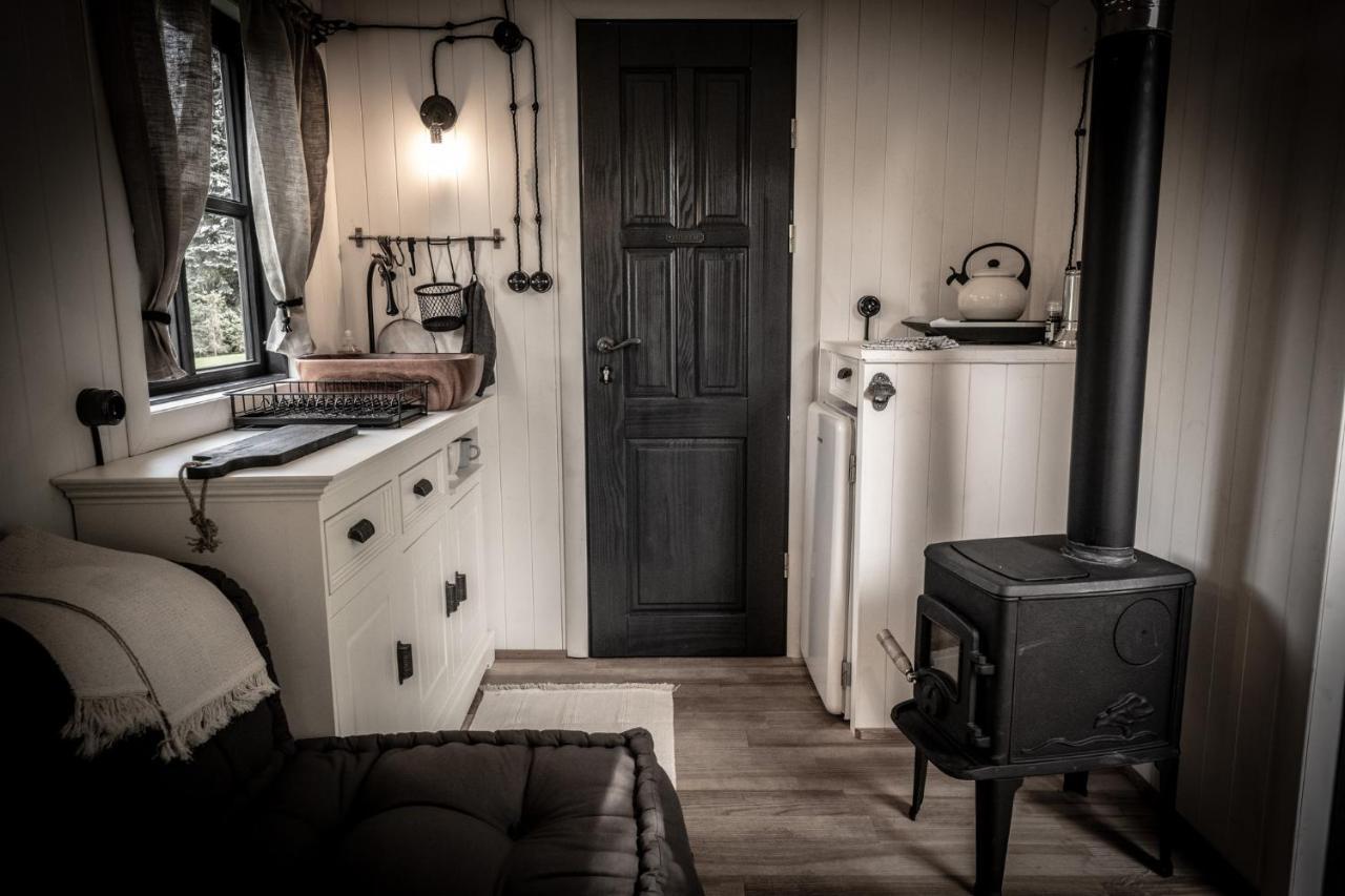 Mily Mlyn Apartman Lubrza  Kültér fotó