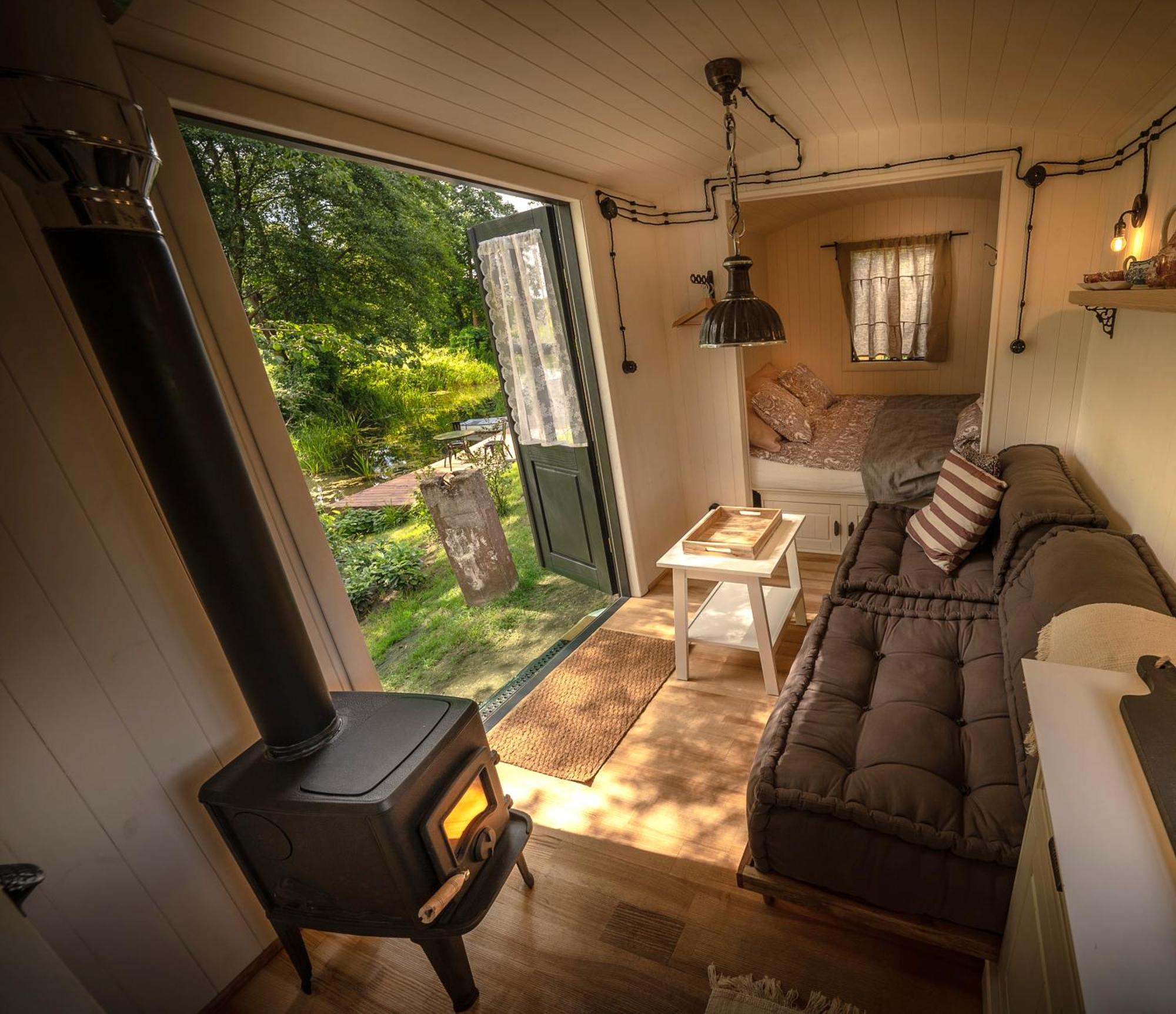 Mily Mlyn Apartman Lubrza  Kültér fotó